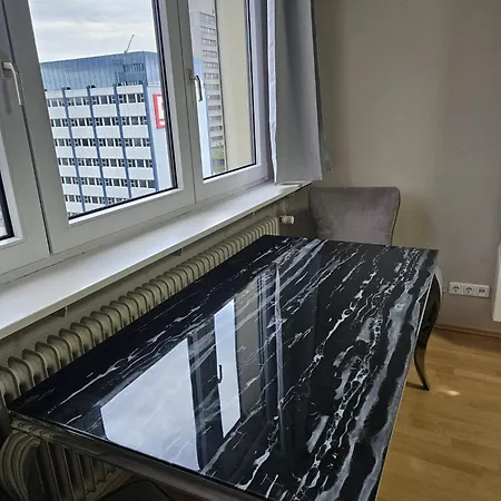 1 Schlafzimmer Am Kaiserlei 6 Etage 奥芬巴赫